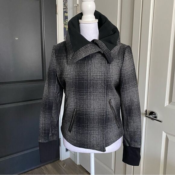 A.L.C. Gray and Black Plaid Wool Jacket with Cashmere and Silk Trim Size 6 - Picture 1 of 11